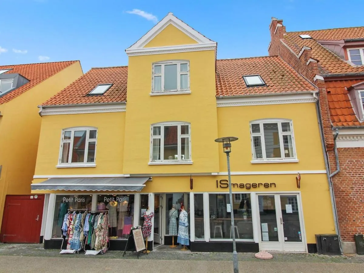 Apartment Siggut - 250M From The Sea In Nw Jutland By Interhome Skagen